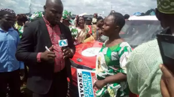 Photos Of The Best Teacher In Ekiti State And The Car She Won